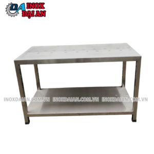 Bàn inox cán bột
